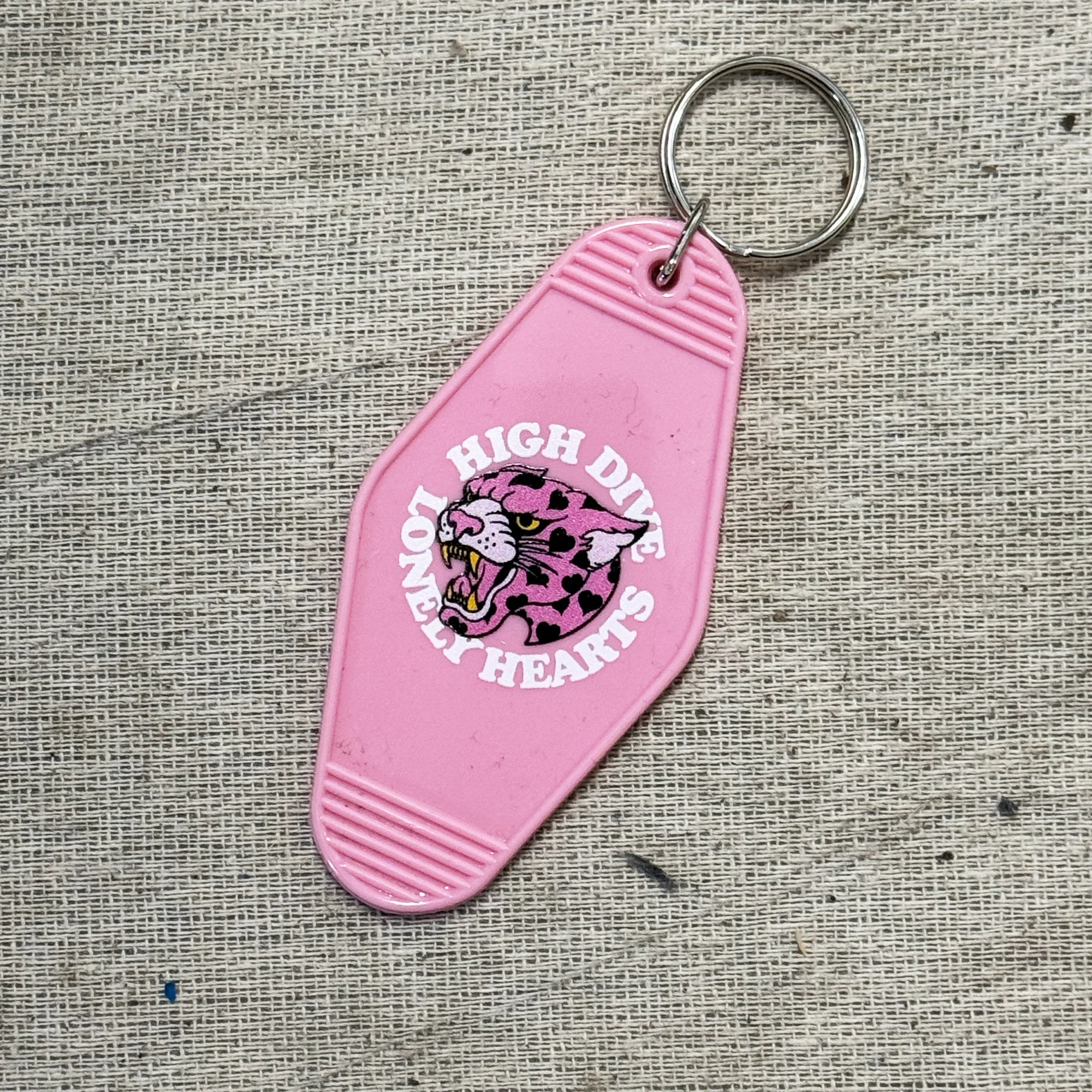 Lonely Hearts Pink Motel Keyring - Image 3